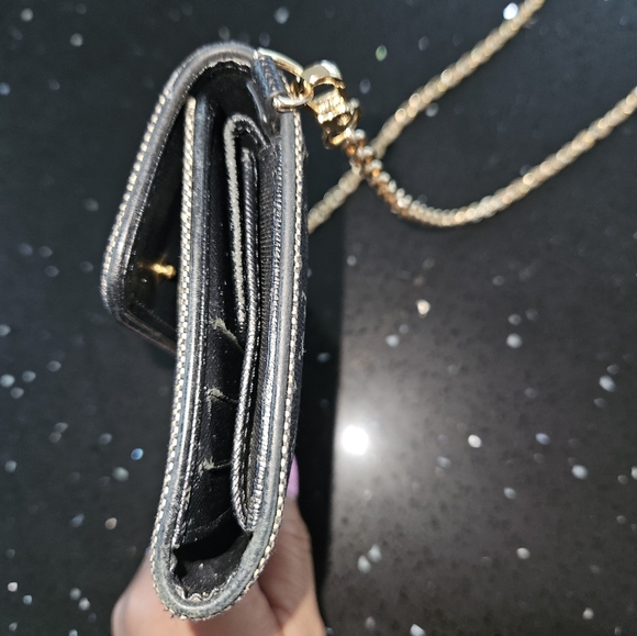 LOUIS VUITTON Denim Wallet on a Chain - Picture 12 of 16